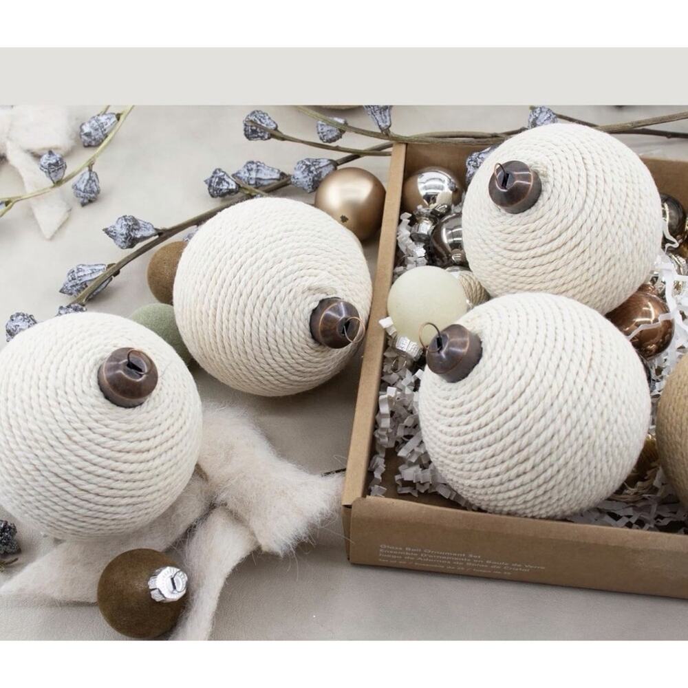 12 Pcs Burlap Christmas Ball Ornaments 3.15” White New